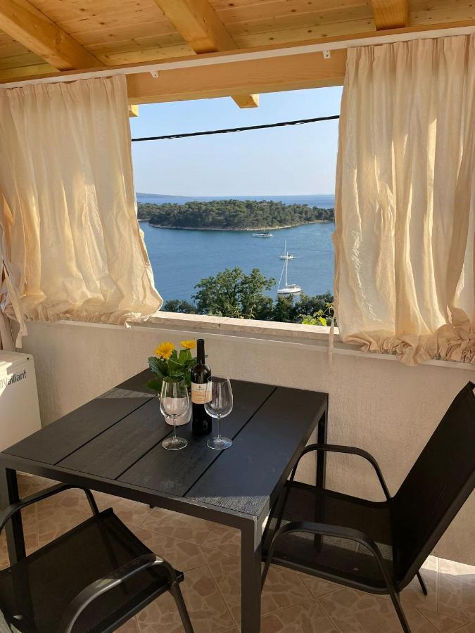 Apartmani Maris II Palit Exteriör bild