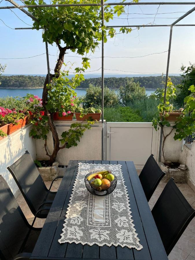 Apartmani Maris II Palit Exteriör bild